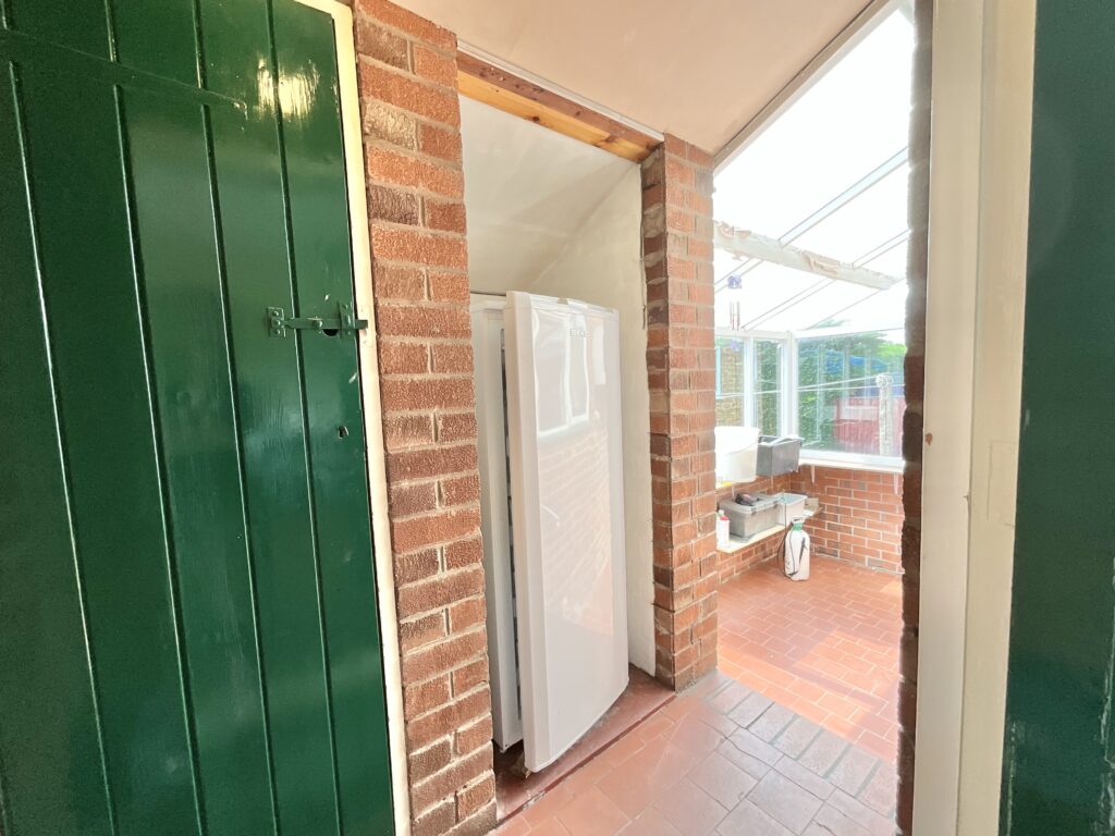 Ashbourne Road, Cheadle, ST10