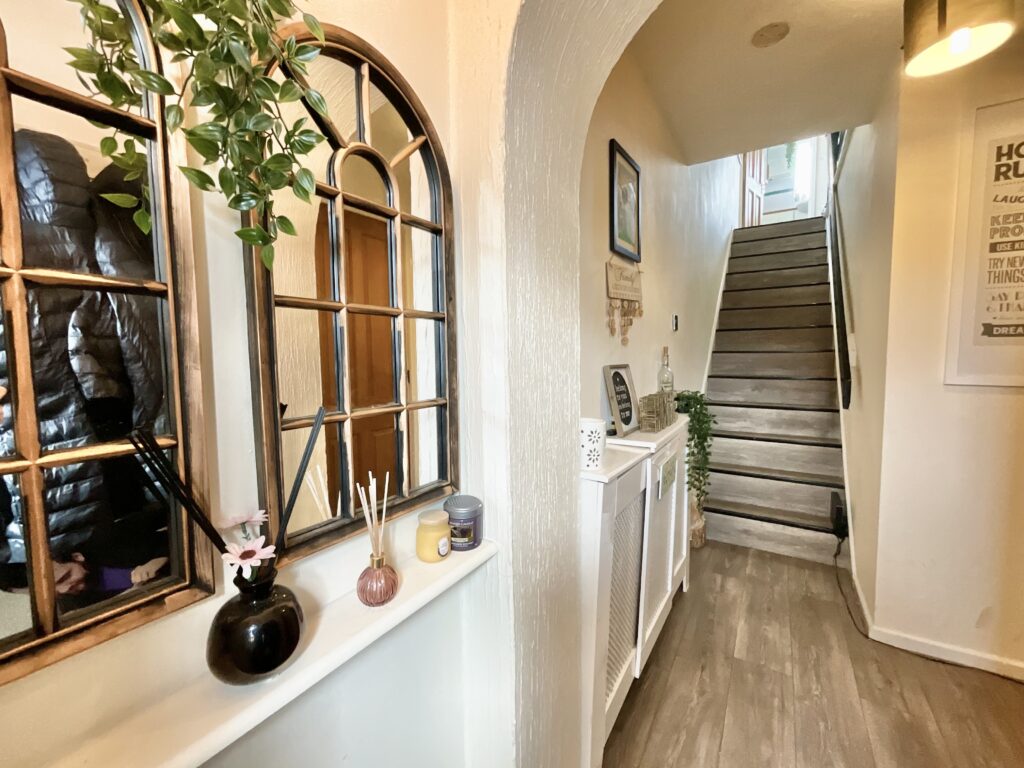 Boxwood Road, Tean, ST10