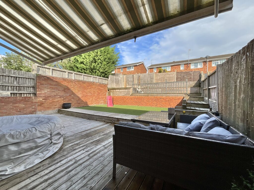 Boxwood Road, Tean, ST10
