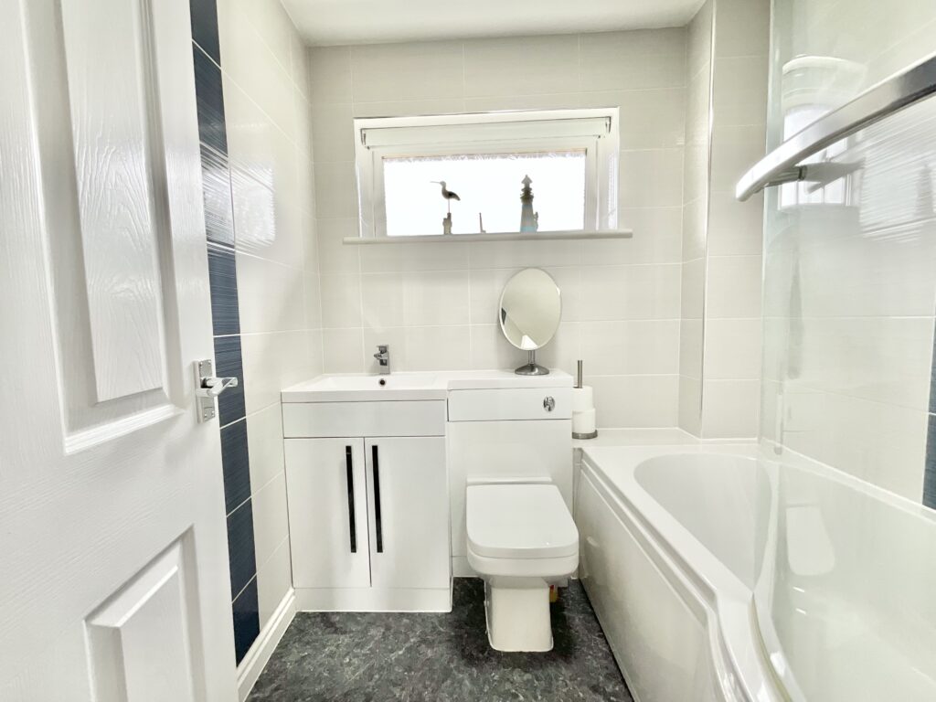Wallfield Close, Tean, ST10