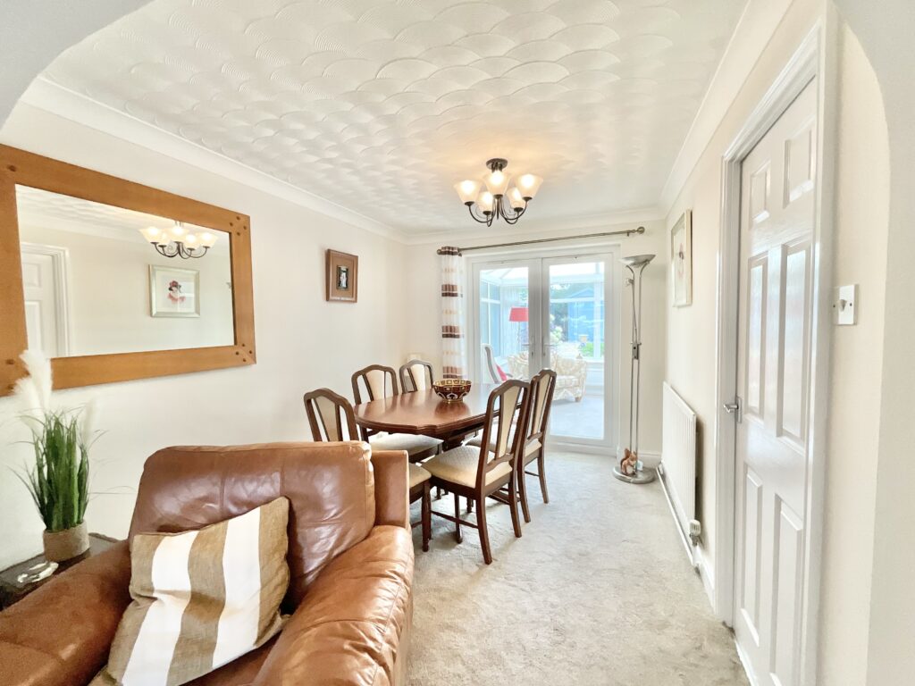 Wallfield Close, Tean, ST10