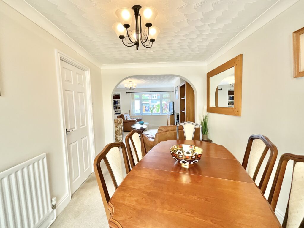 Wallfield Close, Tean, ST10