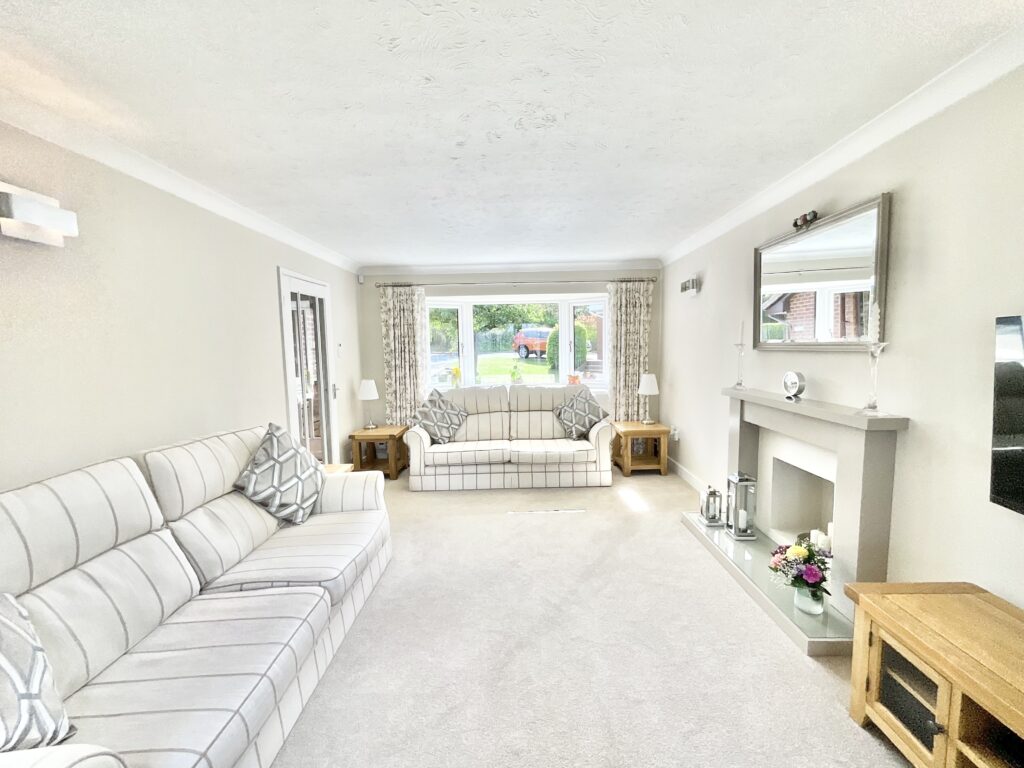 Graffam Grove, Cheadle, ST10