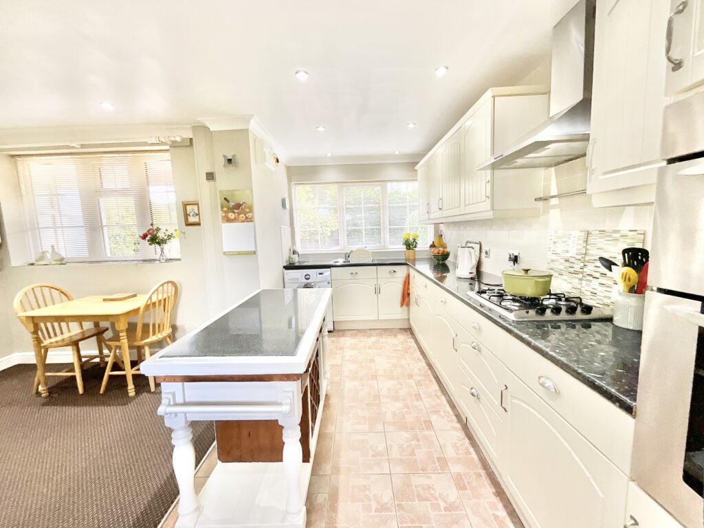 Willow Close, Tean, ST10
