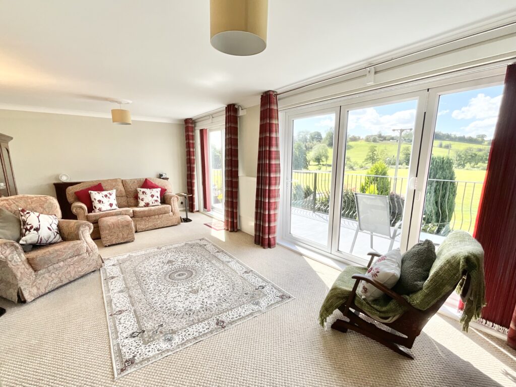 Willow Close, Tean, ST10