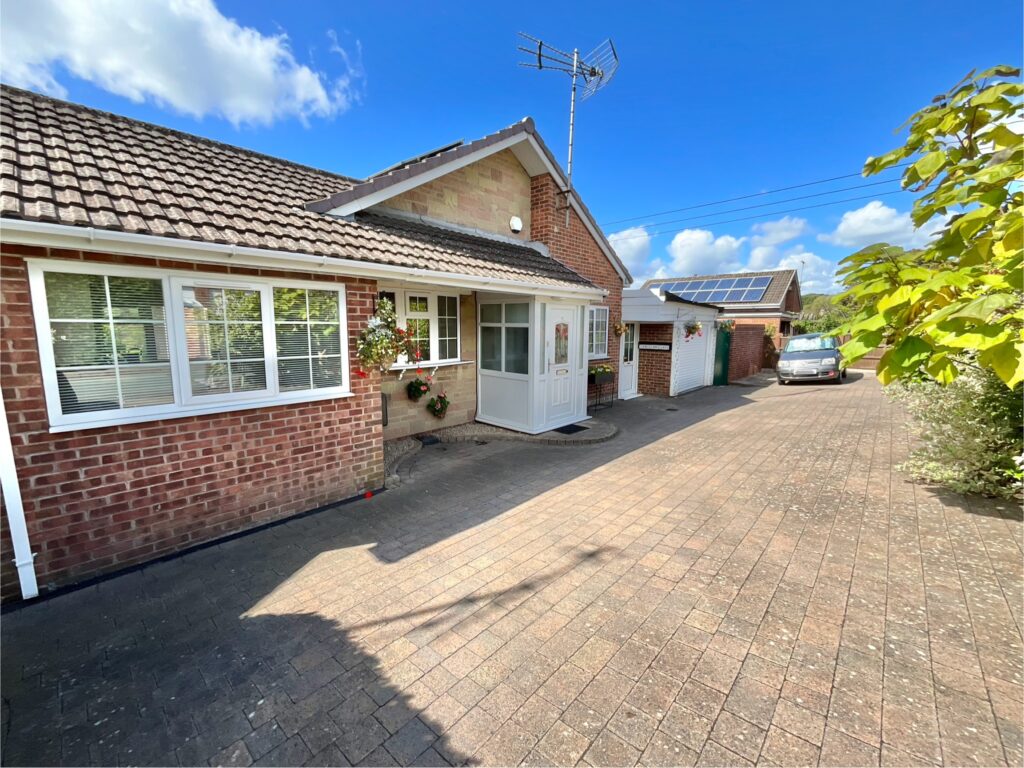 Willow Close, Tean, ST10
