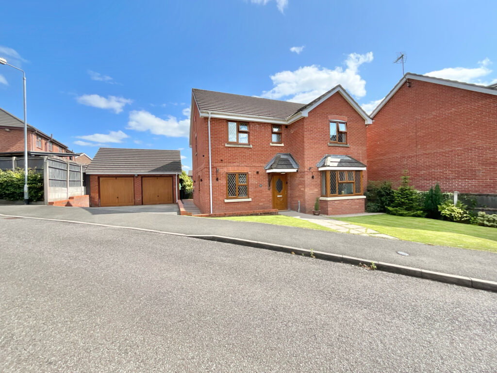 Glebe Gardens, Cheadle, ST10