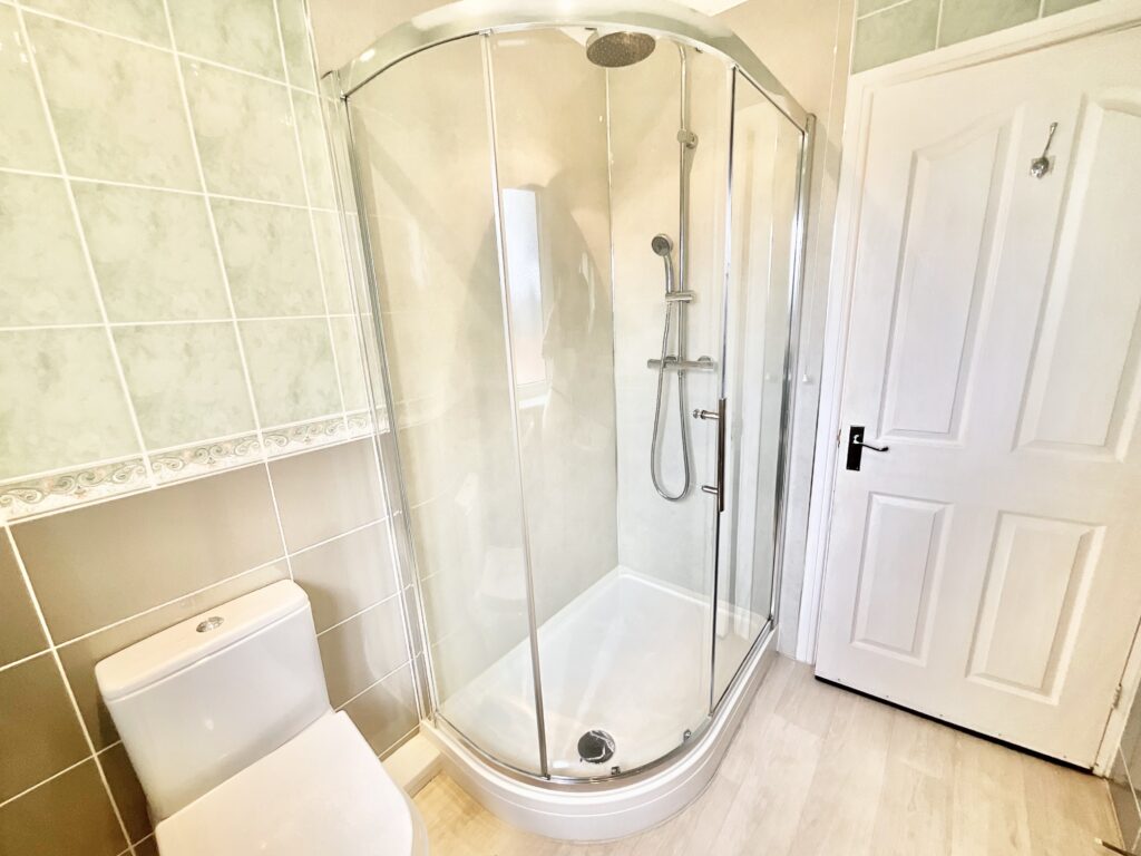 Leek Road, Cheadle, ST10