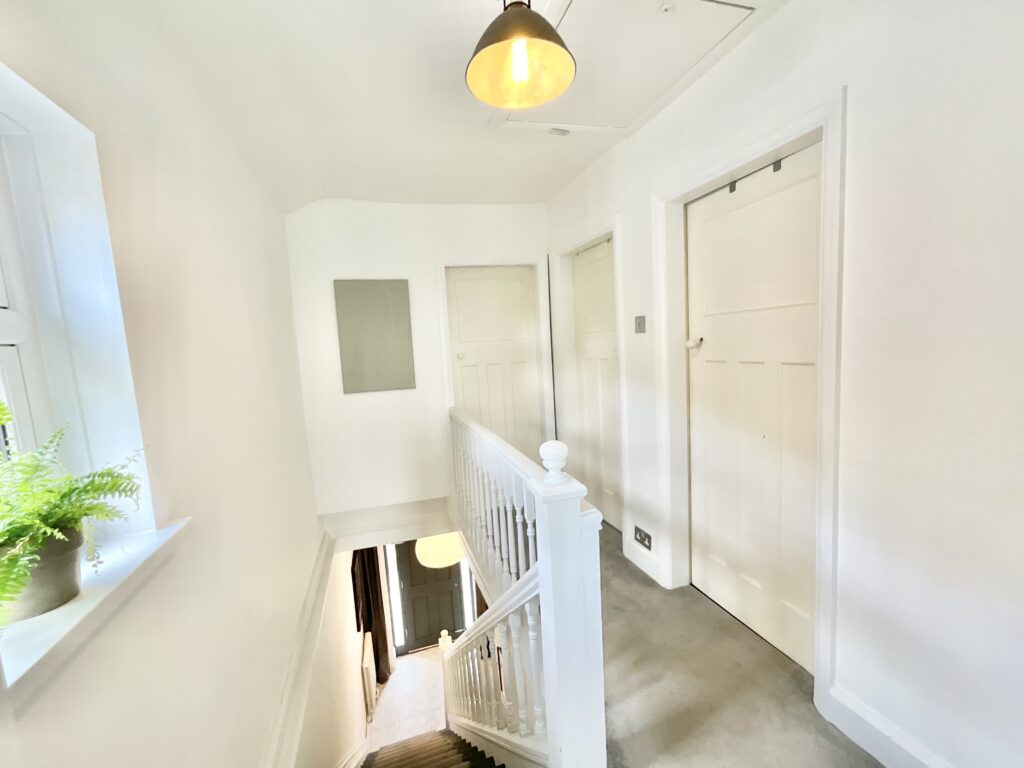 Cellarhead Road, Werrington, ST9