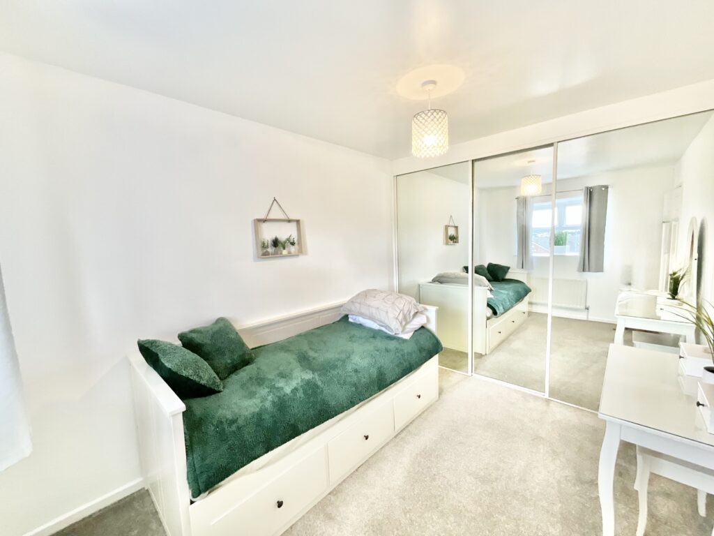 Cavendish Road, Tean, ST10