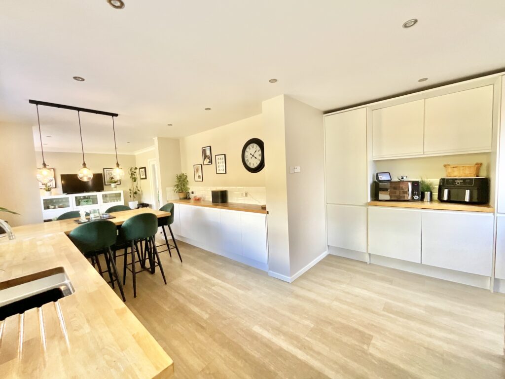 Cavendish Road, Tean, ST10