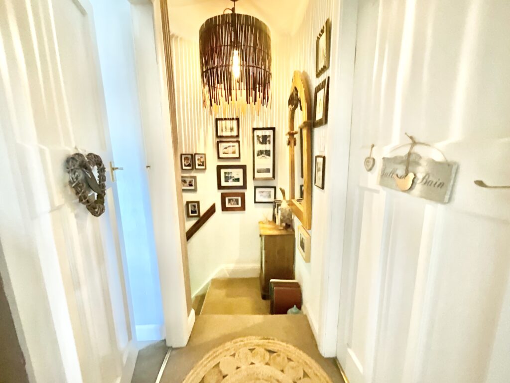 New Avenue, Draycott, ST11