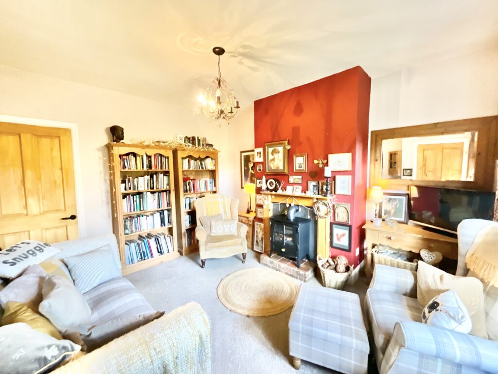 New Avenue, Draycott, ST11