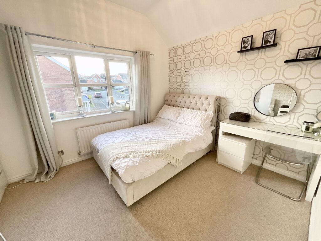Peregrine Grove, Stoke-On-Trent, ST3