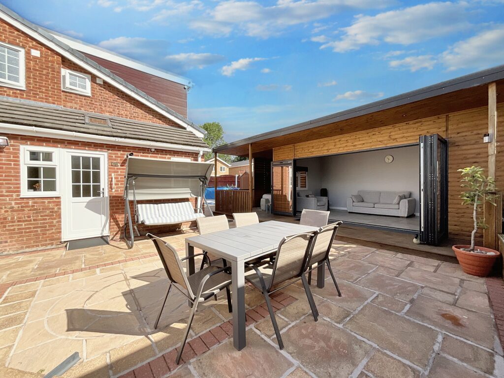Wetherby Road, Stoke-On-Trent, ST4