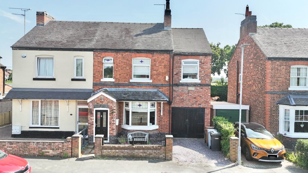 Holly Mount, Shavington, CW2