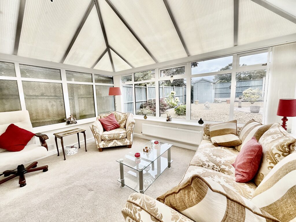 Wallfield Close, Tean, ST10