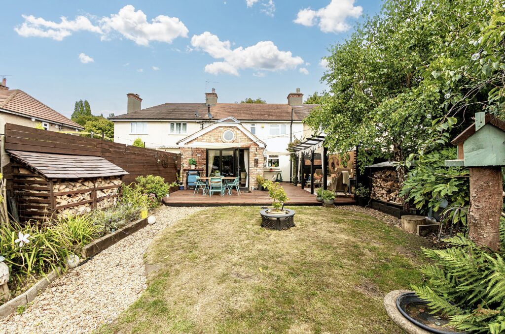 Westhead Avenue, Stafford, ST16