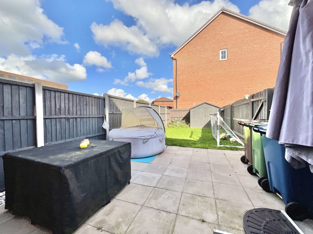 Buttermere Close, Yarnfield, ST15