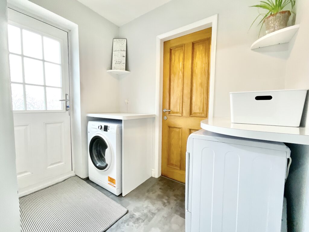 Highlows Lane, Yarnfield, ST15