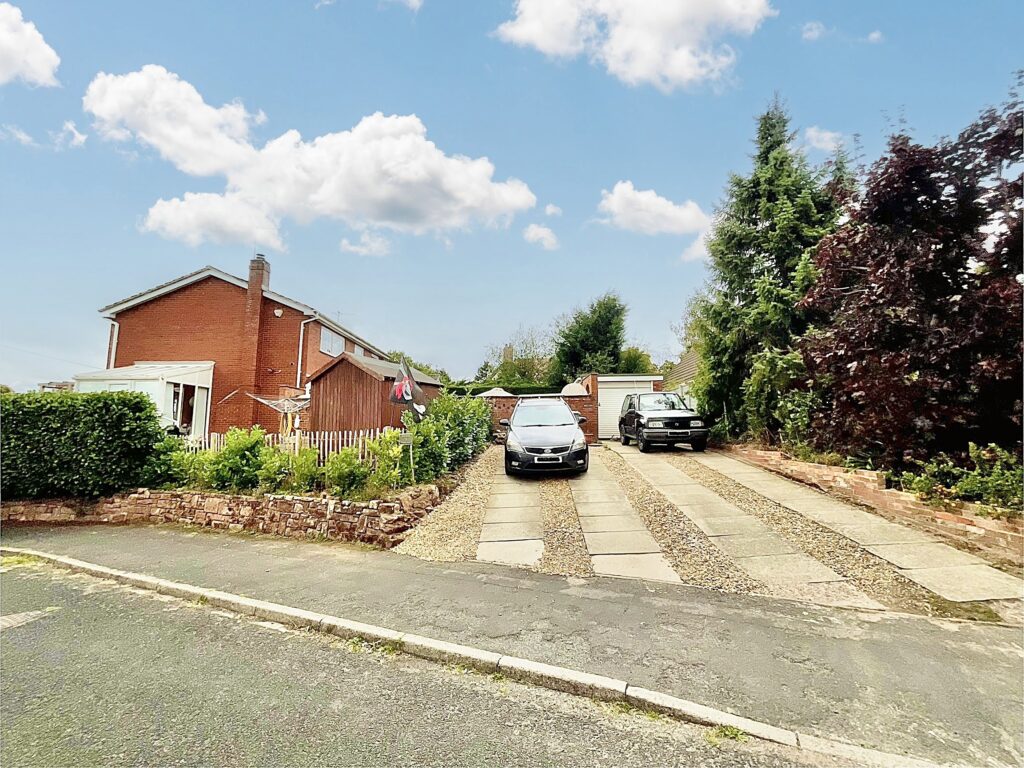 Moorlands Drive, Wybunbury, CW5
