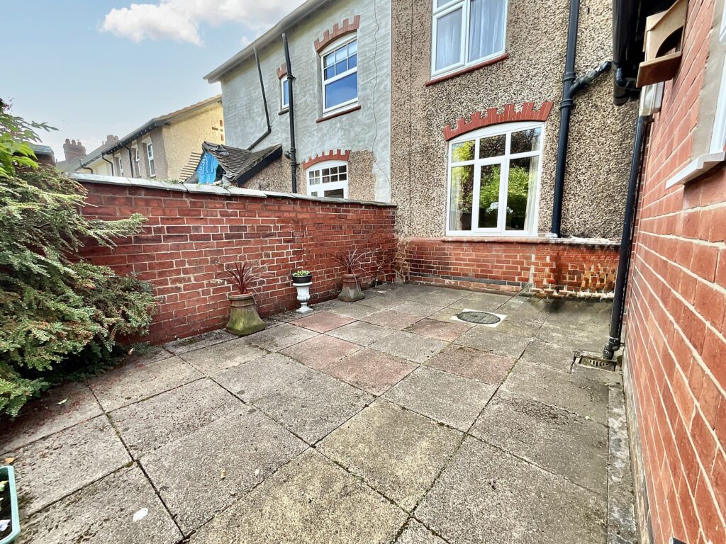 The Avenue, Cheadle, ST10