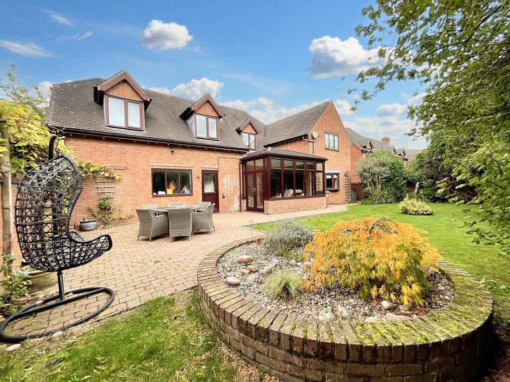 Barnes Croft, Hilderstone, ST15