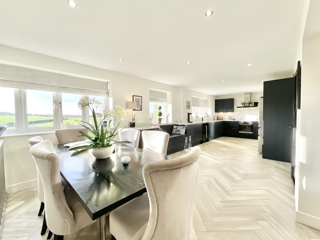 Stafford Road, Woodseaves, ST20