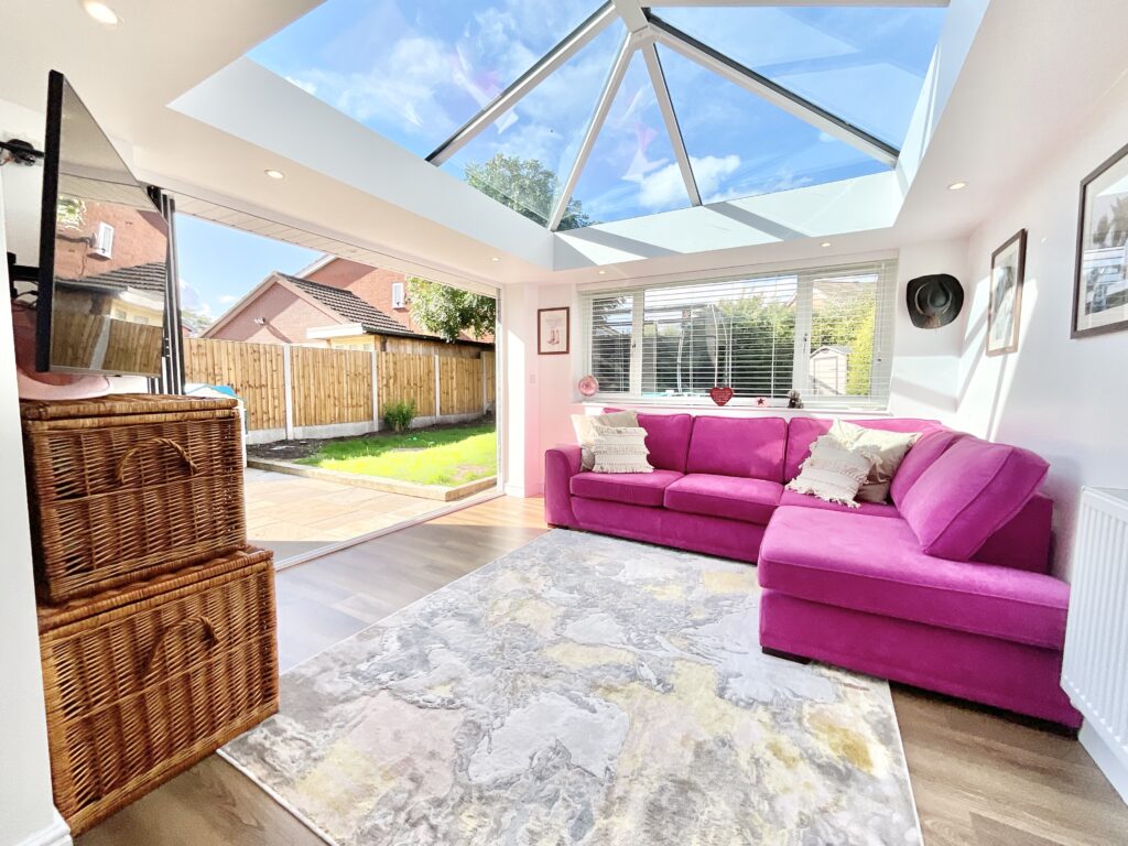 Potters Avenue, Yarnfield, ST15
