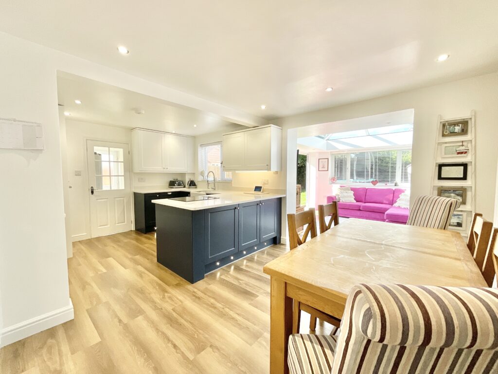 Potters Avenue, Yarnfield, ST15