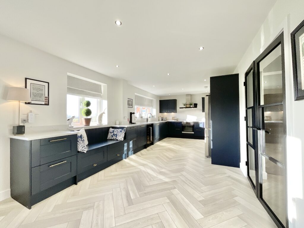 Stafford Road, Woodseaves, ST20