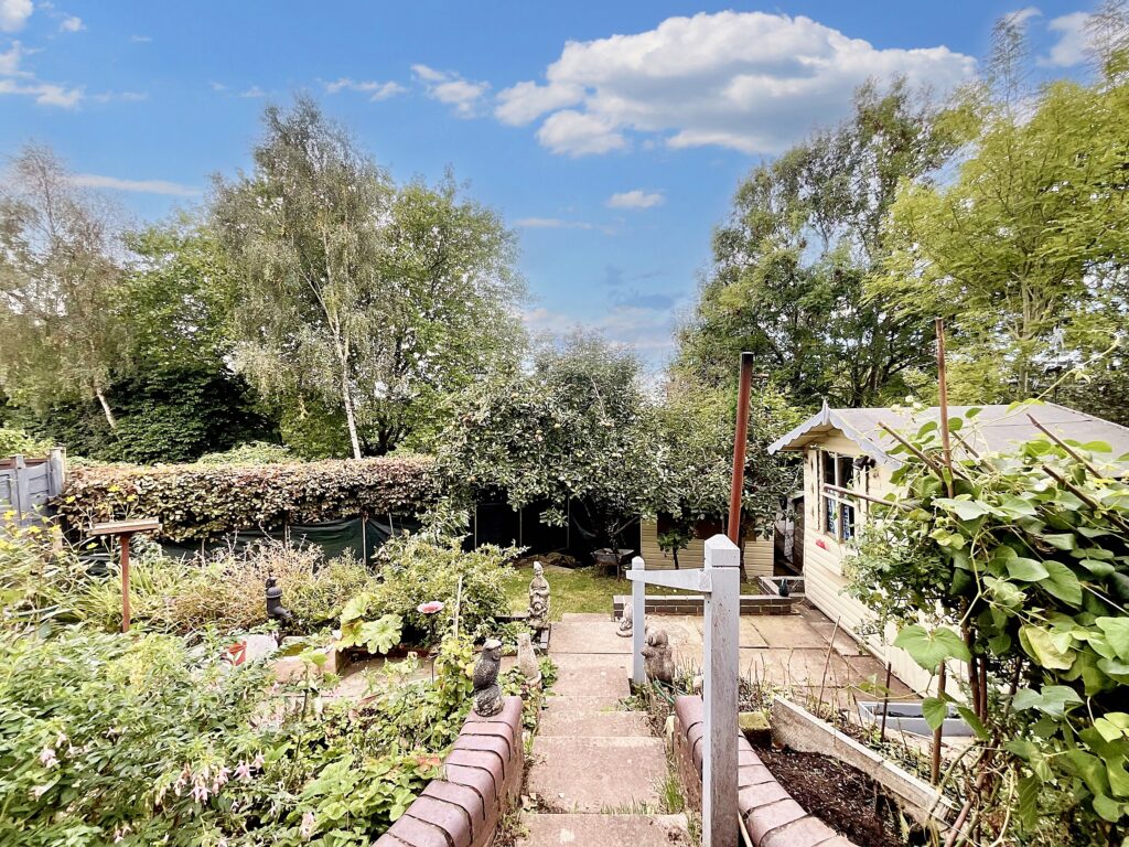 Star & Garter Road, Lightwood, ST3