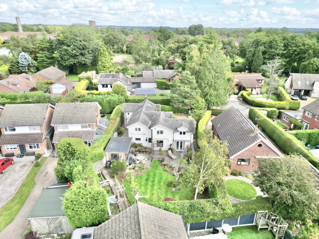 Highlows Lane, Yarnfield, ST15