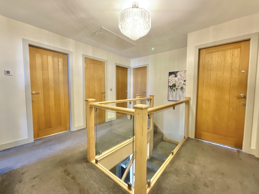 Stafford Road, Woodseaves, ST20