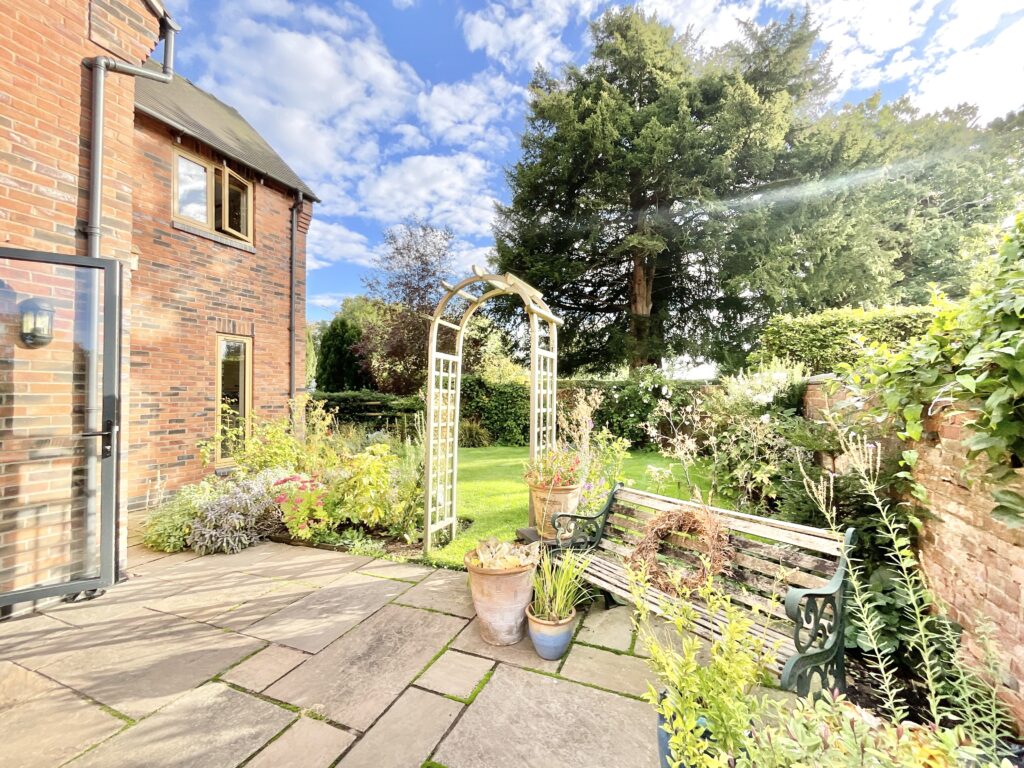 High Street, Cheswardine, TF9