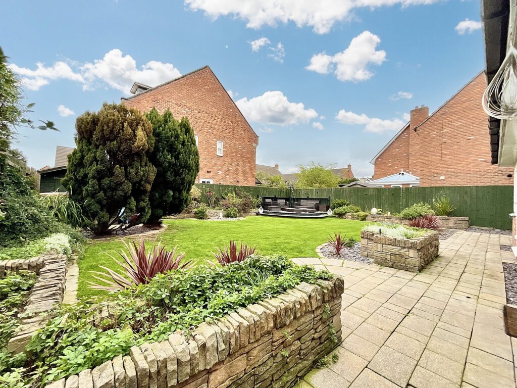 Haydn Jones Drive, Nantwich, CW5