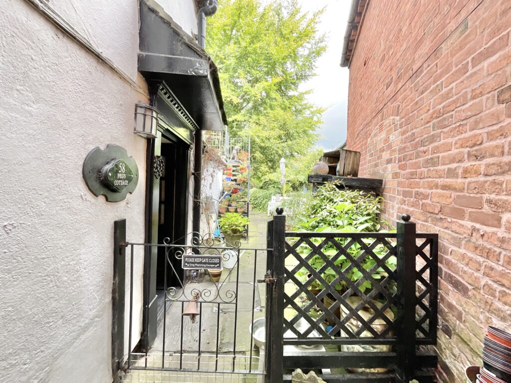 High Street, Eccleshall, ST21