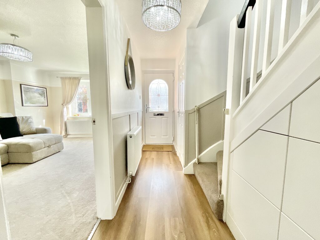 Potters Avenue, Yarnfield, ST15