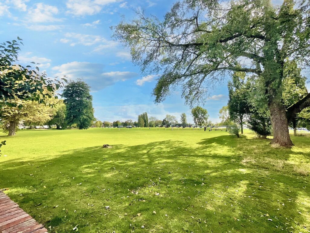 Middlewich Road, Nantwich, CW5