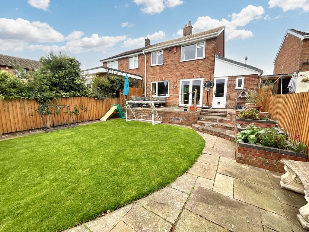 Scarratt Close, Forsbrook, ST11