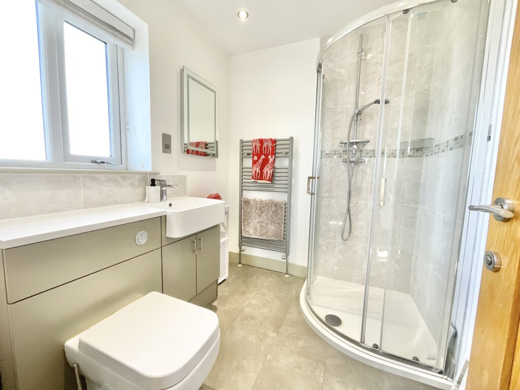 Stafford Road, Woodseaves, ST20