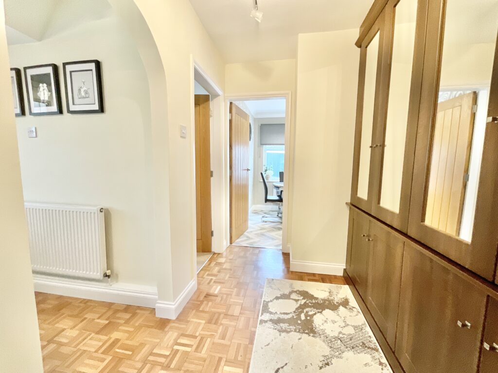 Meadow Lane, Derrington, ST18