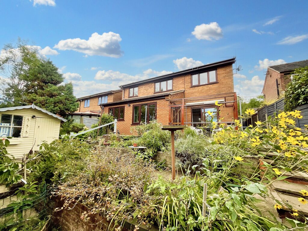 Star & Garter Road, Lightwood, ST3