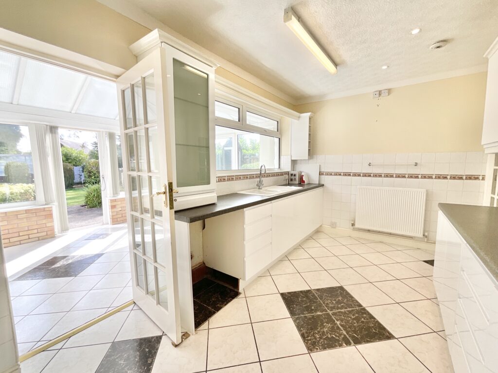 Highlows Lane, Yarnfield, ST15