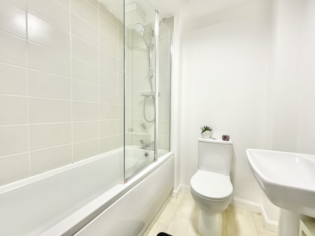 Buttermere Close, Yarnfield, ST15