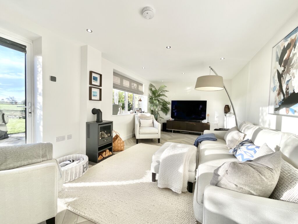 Stafford Road, Woodseaves, ST20