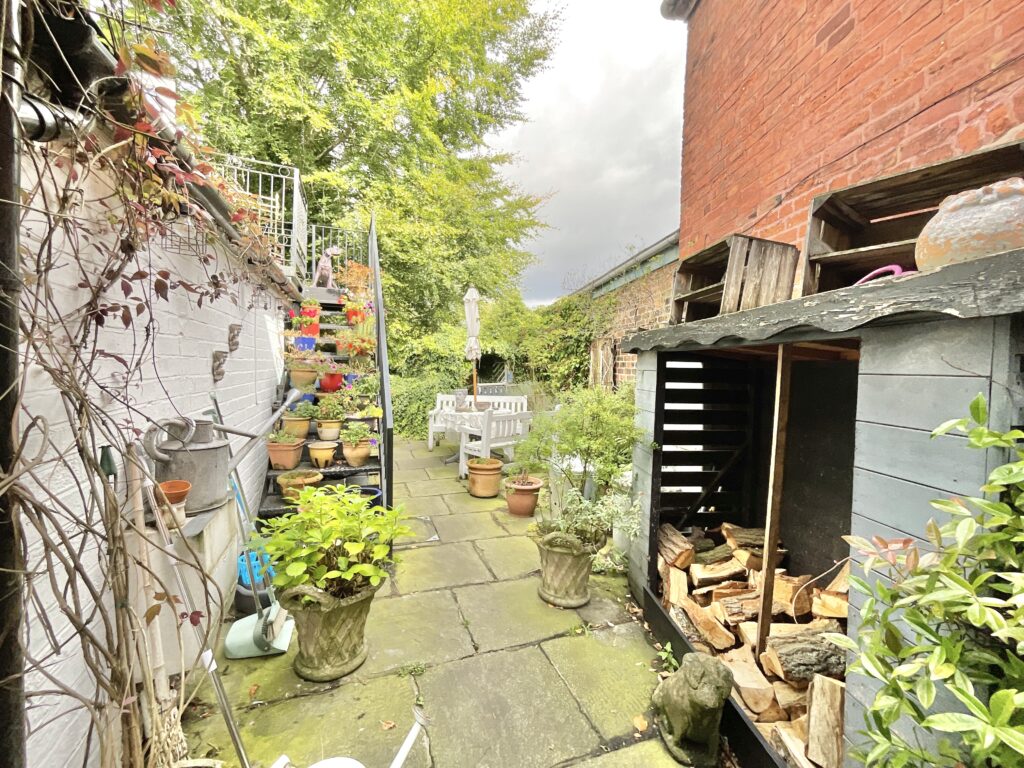 High Street, Eccleshall, ST21