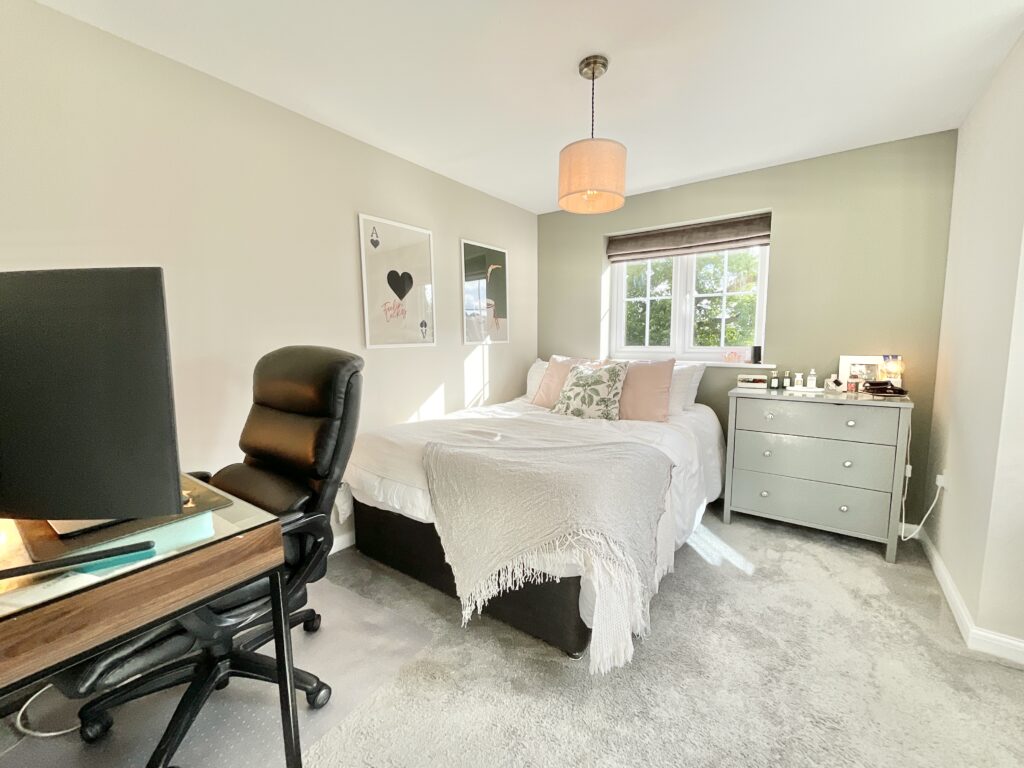 Saddler Grove, Eccleshall, ST21