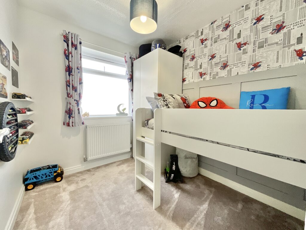 Potters Avenue, Yarnfield, ST15