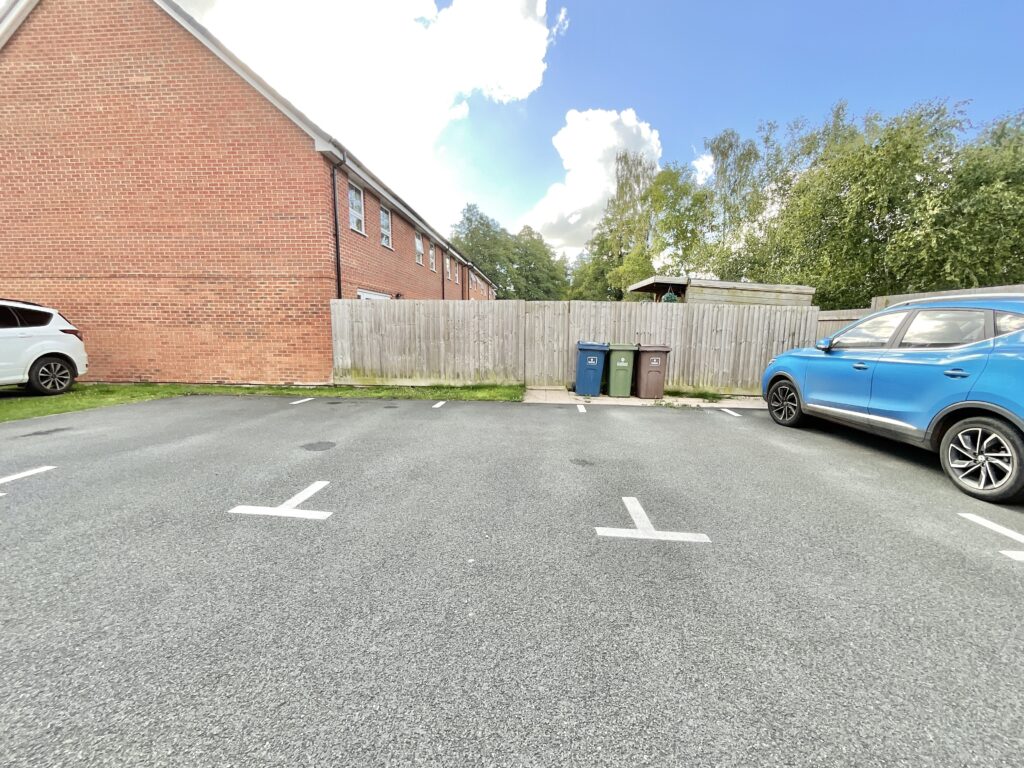 Buttermere Close, Yarnfield, ST15